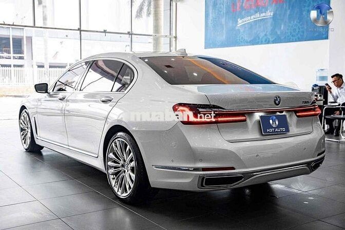 BMW 7 Series 202***0 km