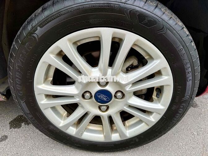 Ford Fiesta 1.5 AT 2014 - 128000 km