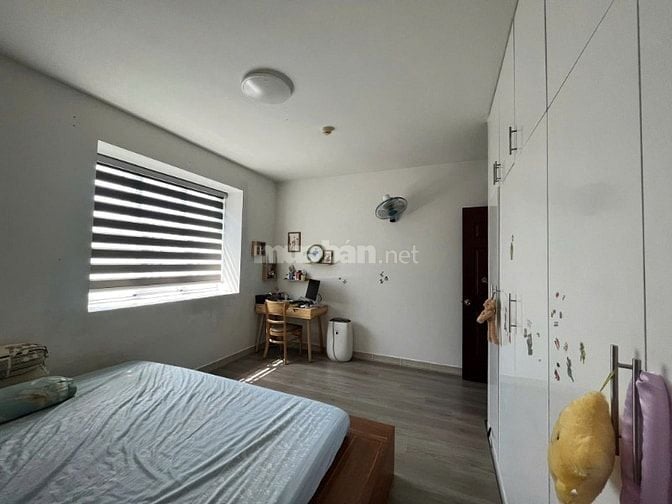C/c Đặng văn Ngữ,Phú Nhuận: 81m2, 2p ngủ, 2wc,Nt, 13tr/th