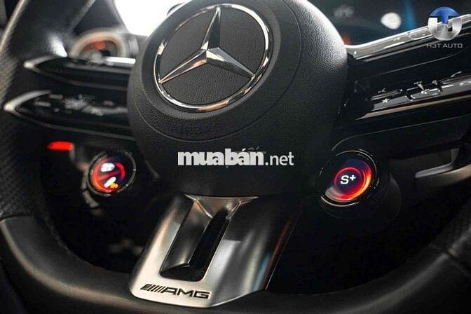 Mercedes Benz C Class 2023 C43 AMG - 29000