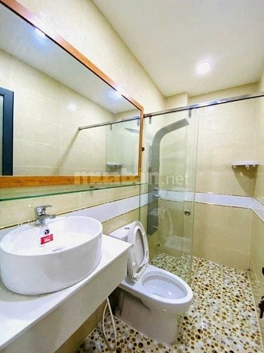 CẦN NGÂN SÁCH ĐẦU TƯ - BÁN NHANH CĂN XE HƠI NGỦ TRONG NHÀ _ 200m²