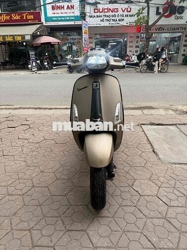 Vespa Sprint 2019 abd máy iget màu vàng cát 😍😍😍