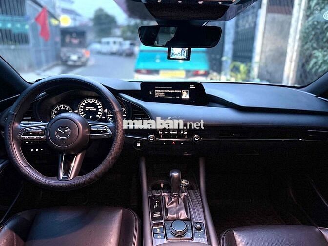 Mazda 3 2021 1.5L Sport Luxury - 50000 km