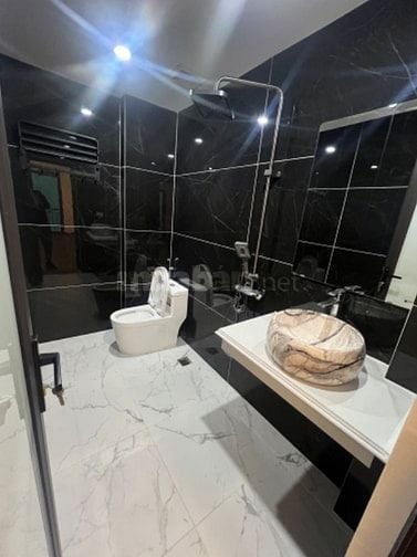  Bán Nhà Mới Kẻ Tạnh,Giang Biên 30m²,6Tầng,Ngõ Rộng Thoáng