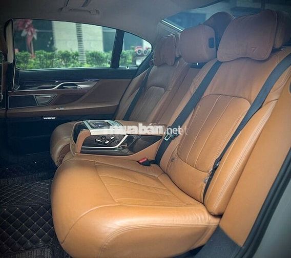 BMW 7 Series đời 2016 đi 7v km