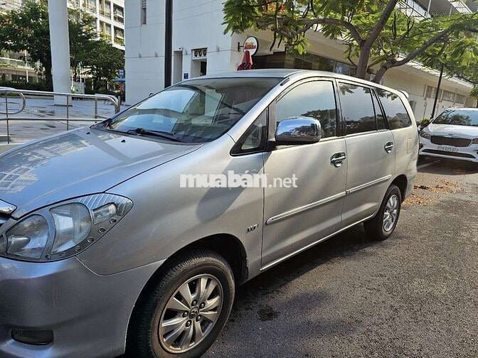 Toyota Innova 2009 G - 295000 km