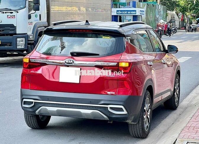 Kia Seltos 2020 1.4L Premium  - 62000 km