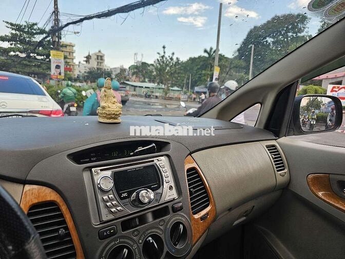 Toyota Innova 2009 G - 295000 km