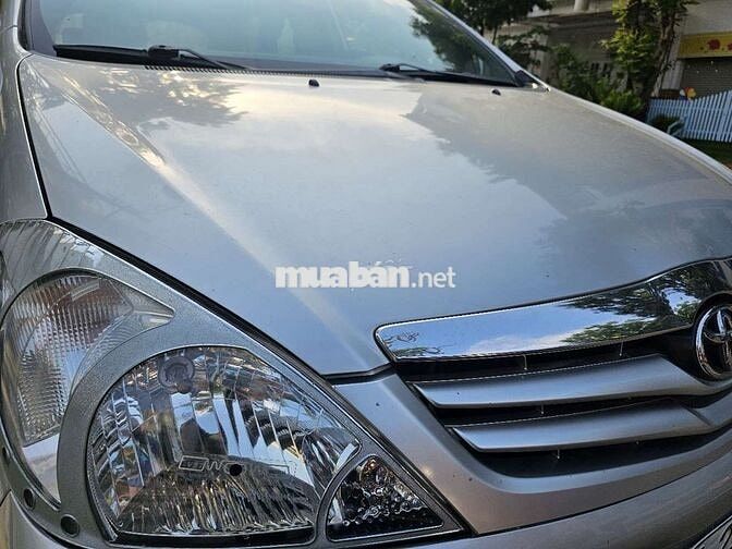 Toyota Innova 2009 G - 295000 km