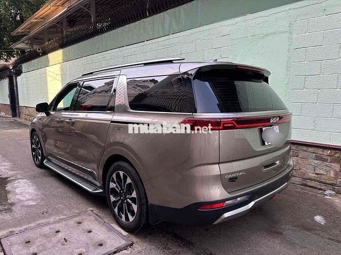 Kia Carnival 2.2D full dầu sx 2022