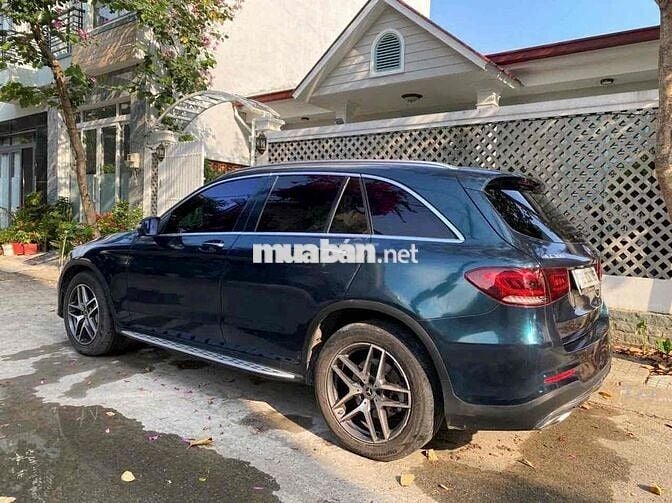 Mercedes Benz GLC 2018 300 4MATIC - 75000 km
