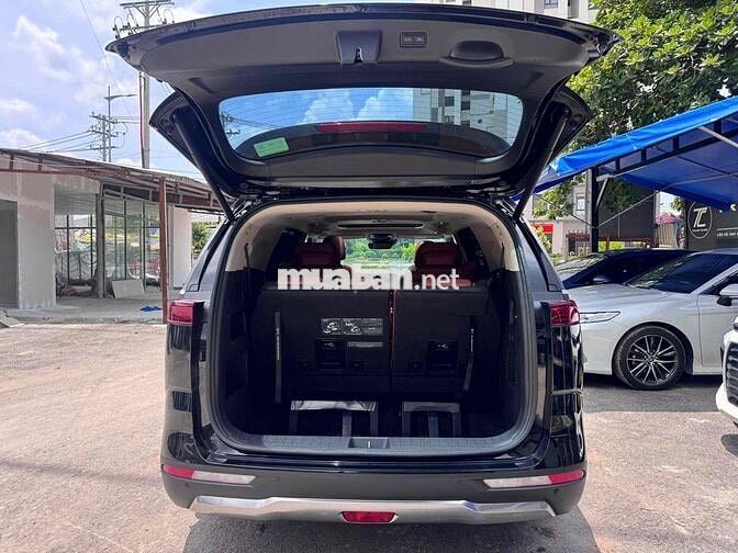 Kia Carnival 2022 2.2D Signature 7 ghế