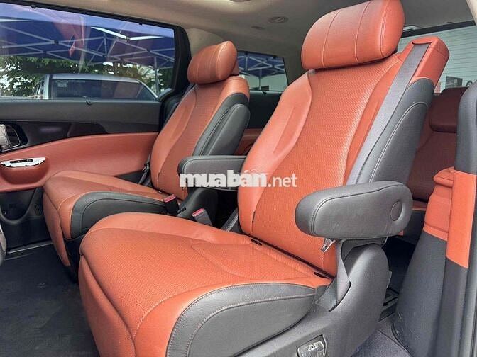 Kia Carnival 2022 2.2D Signature 7 ghế