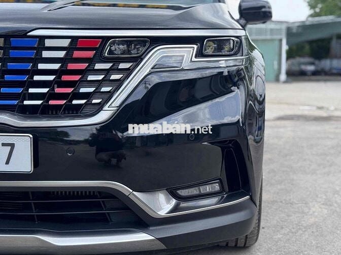 Kia Carnival 2022 2.2D Signature 7 ghế