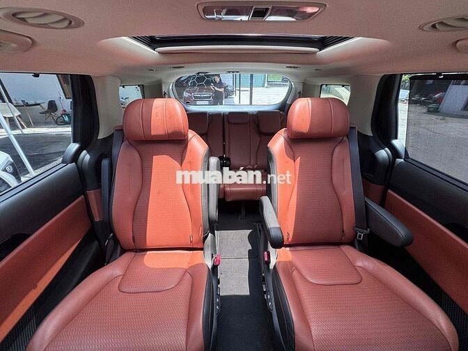 Kia Carnival 2022 2.2D Signature 7 ghế