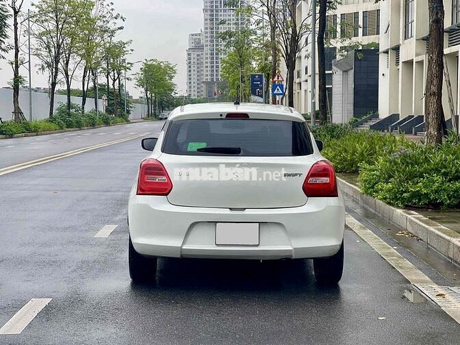 Suzuki Swift 2021 GLX 1.2 AT - 26000 km