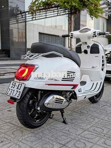 GTS Super 300 Quasar Sport Màu Trắng 10/2019