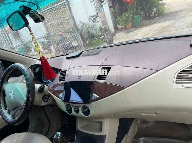 Mitsubishi Zinger 2008 GLS 2.4 MT - 100000 km
