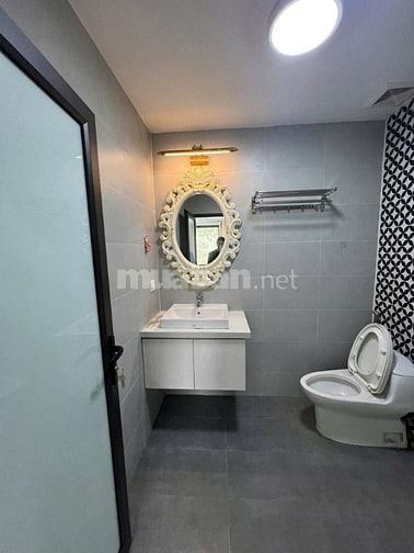 Bán nhà tập thể mặt phố Kim Mã - Ngọc Khánh , Ba Đình 