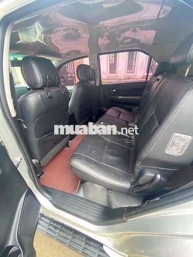 Toyota Fortuner 2015 2.7V 4x4 AT