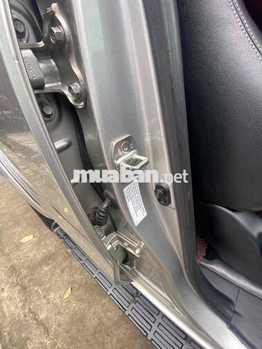 Toyota Fortuner 2015 2.7V 4x4 AT