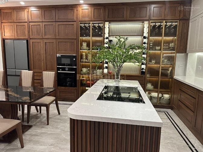 Bán CHCC Mỹ Đình Sông Đà:DT 135m2, 4N, 2VS, Fun nội thất,Gía bán 8.2Tỷ