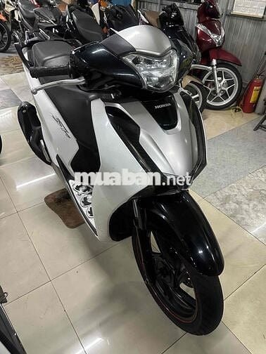 Sh125i 2019 xuất sắc còn sót lại. Hỗ trợ góp