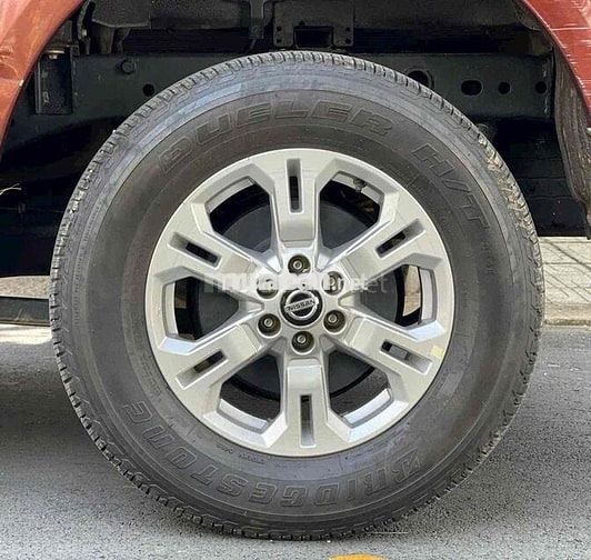Nissan Navara 2023 EL 2.3 AT 2WD