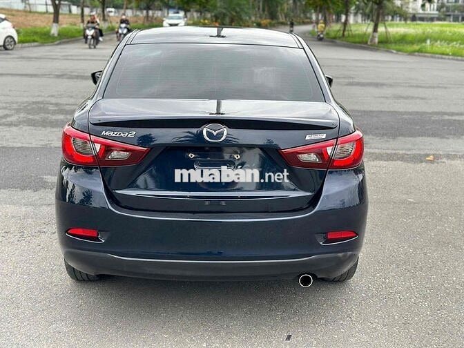 Mazda 2 2016  1.5 AT Sedan - 98000 km bao zin