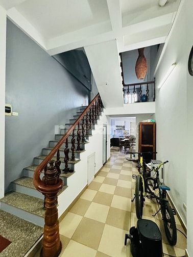 Cần bán nhà 50m2 X 4 tầng Ngọc Thụy - oto đỗ cổng - 4 ngủ khép kín