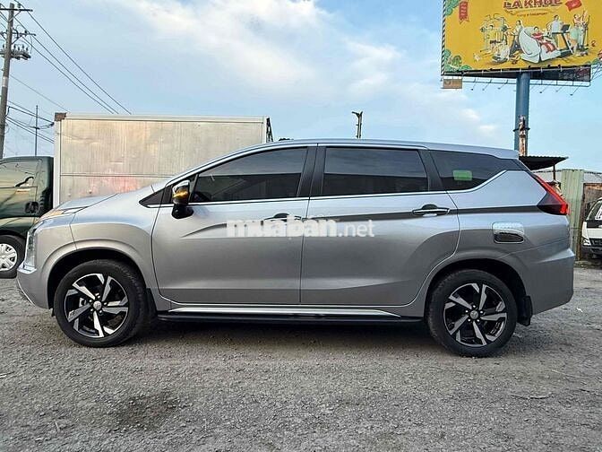 Mitsubishi Xpander 2024 Bạc Premium Siêu Lướt