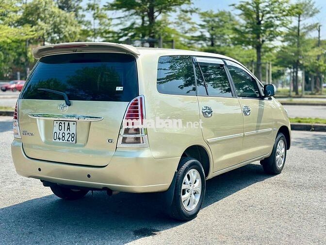 Toyota Innova 2008 G - 176000 km