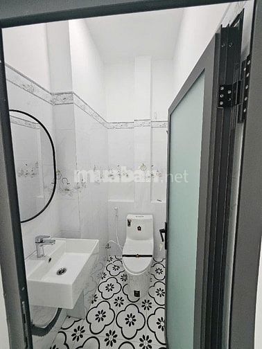 Chính chủ Bán Nhà Quận 8 đường Âu Dương Lân f gạch ông QUẬN8 