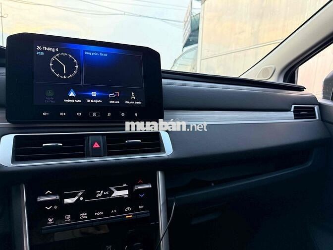 Mitsubishi Xpander 2024 Bạc Premium Siêu Lướt