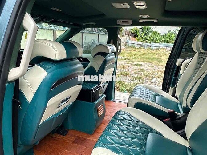 Kia carnival 2021 độ full limosine dầu signature