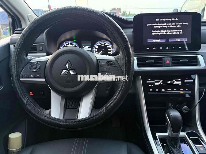 Mitsubishi Xpander 2024 Bạc Premium Siêu Lướt