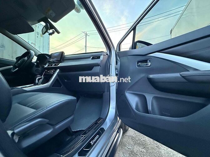 Mitsubishi Xpander 2024 Bạc Premium Siêu Lướt