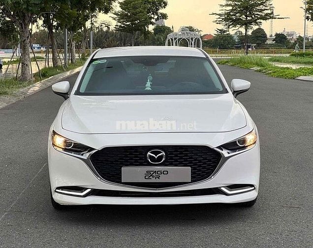 Mazda 3 2022 1.5L Luxury - 50000 km