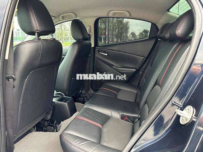 Mazda 2 2016  1.5 AT Sedan - 98000 km bao zin
