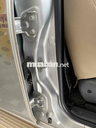 Ford Everest 2015 2.5L 4x2 MT
