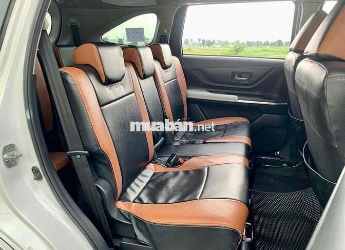 Toyota Veloz Cross 2023 - 32000 km