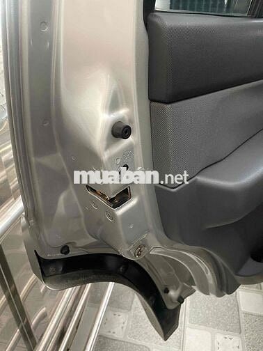 Ford Everest 2015 2.5L 4x2 MT