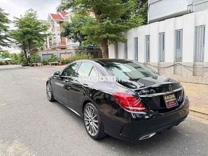 Mercedes Benz  C300 AMG