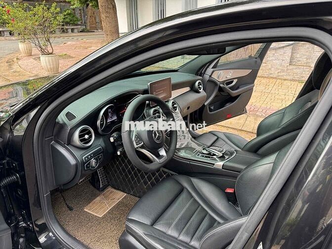 Mercedes Benz  C300 AMG