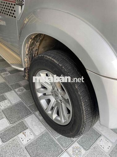 Ford Everest 2015 2.5L 4x2 MT