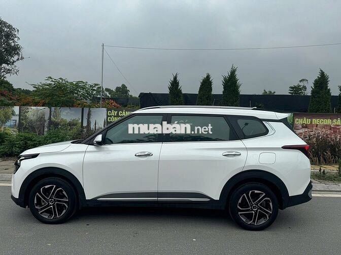 Kia Carens 2022 1.5D Premium