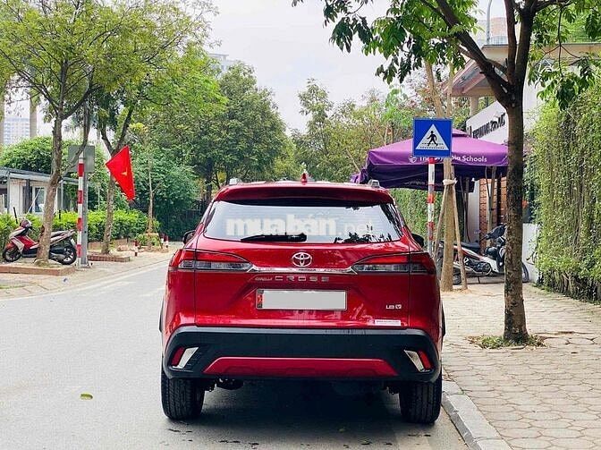 Toyota Corolla Cross 1.8V 2021 - Hỗ trợ bank 70%