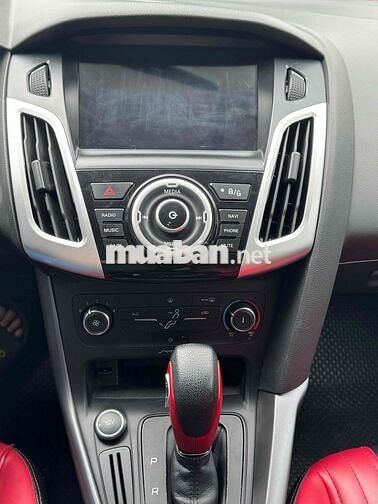 Ford Focus 2019 1.5L EcoBoost Trend đi 8 vạn