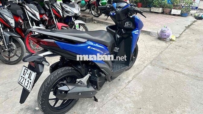 Vario 125 xanh đen 2021 ( hỗ trợ góp )