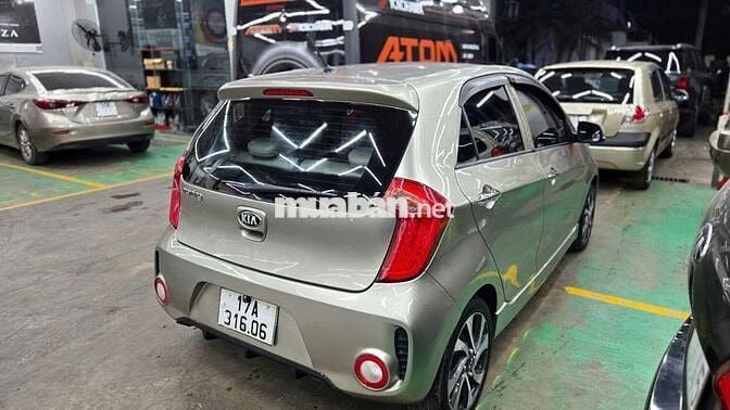 Kia Morning 2016 Si MT - 15 km